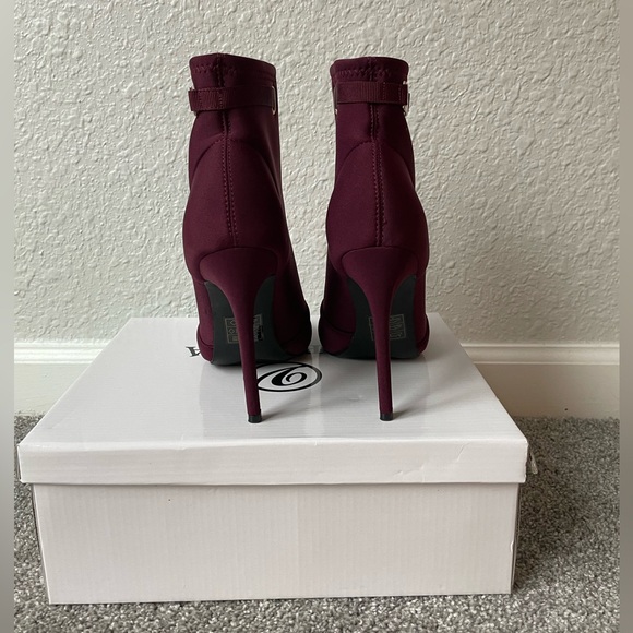NWOT Guess Peep Toe Heel Boots | Maroon - Picture 2 of 7